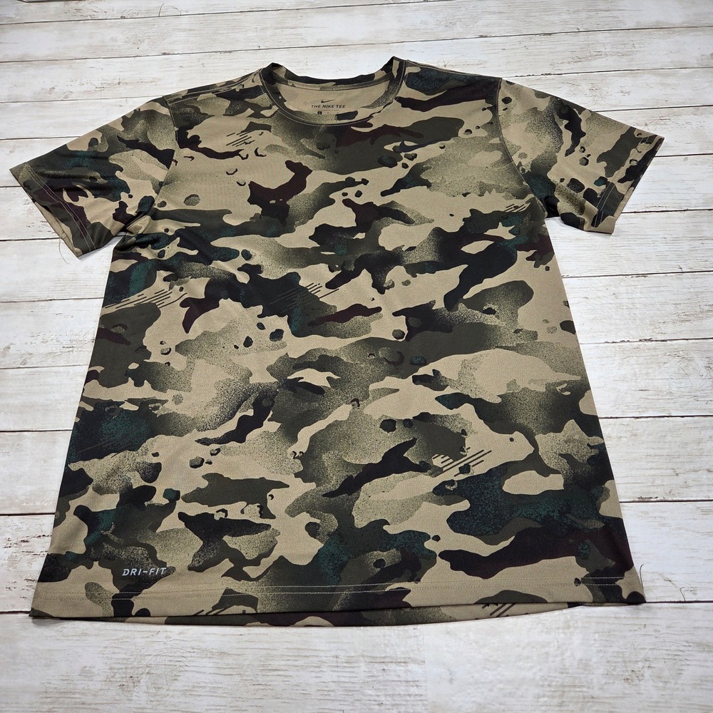 Nike Dri-FIT Camo Training Tee CU8477-342 Mens Large Green Camouflage Shirt